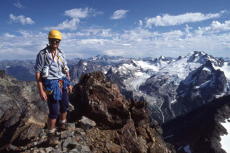 Ptarmigan Trav 038 Aug-1986 Me on top of Sentinel Peak.jpg
